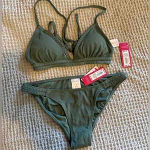 NWT Women's Bikini Set